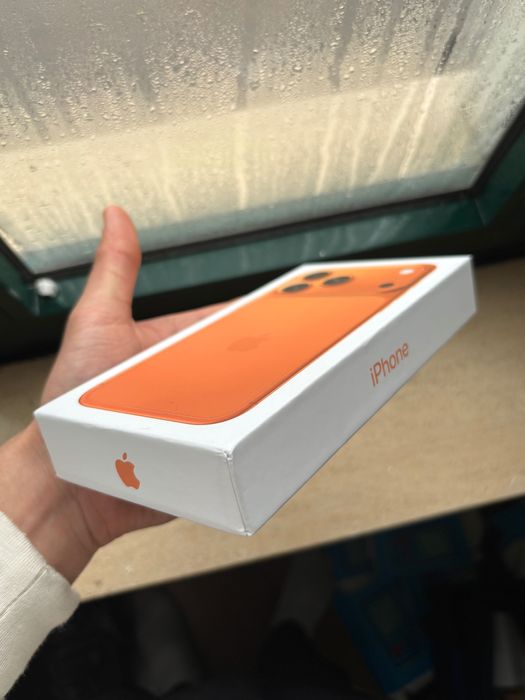 iPhone 17 Pro Max 1TB - Edição Exclusiva Titanium Orange - Selado/Novo