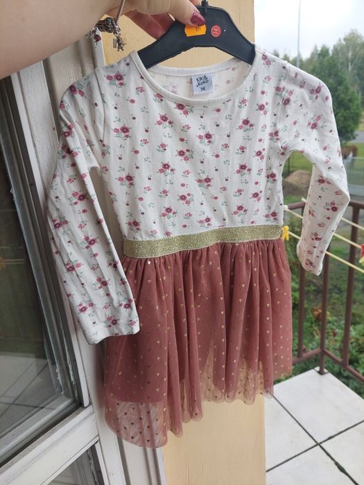 Sukienka dla dziewczynki r. 98