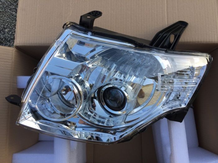 Решётка радиатора Mitsubishi Pajero Wagon 4 решетка Паджеро 2012-2014