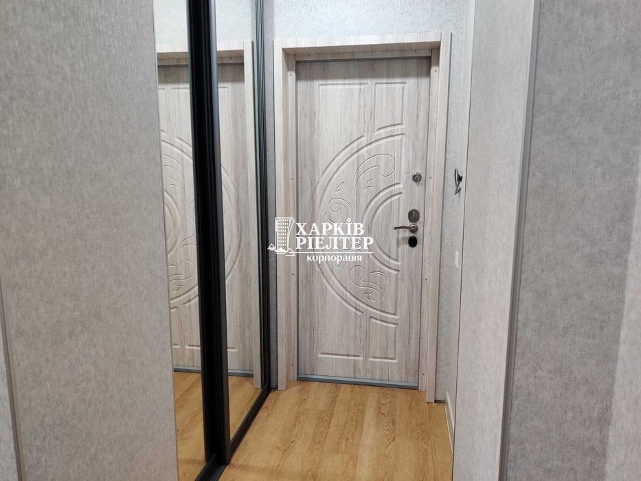 10m 2 квартира новострой Роганский жм метро Индустриальная 72м2