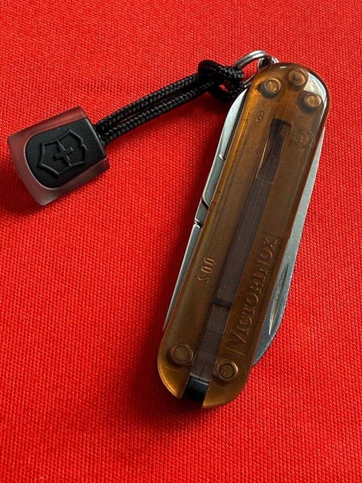 Мультитул  Victorinox Сlassic SD 58mm 0.3783