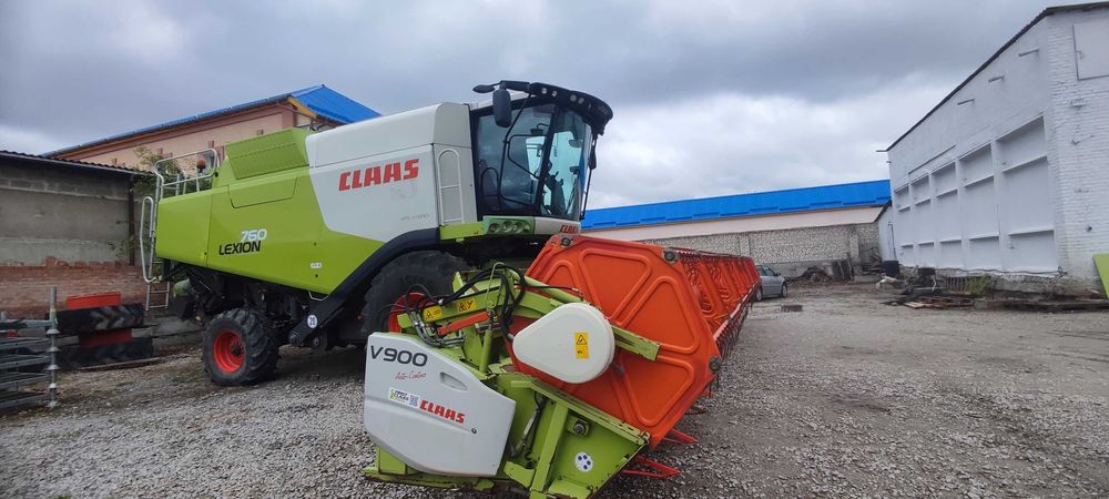 Комбайн CLAAS Lexion 760