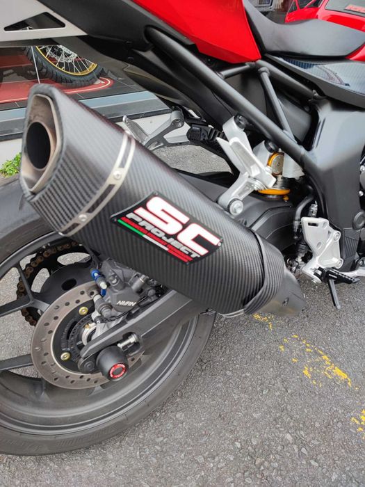 Honda CB 1000 Hornet 2025