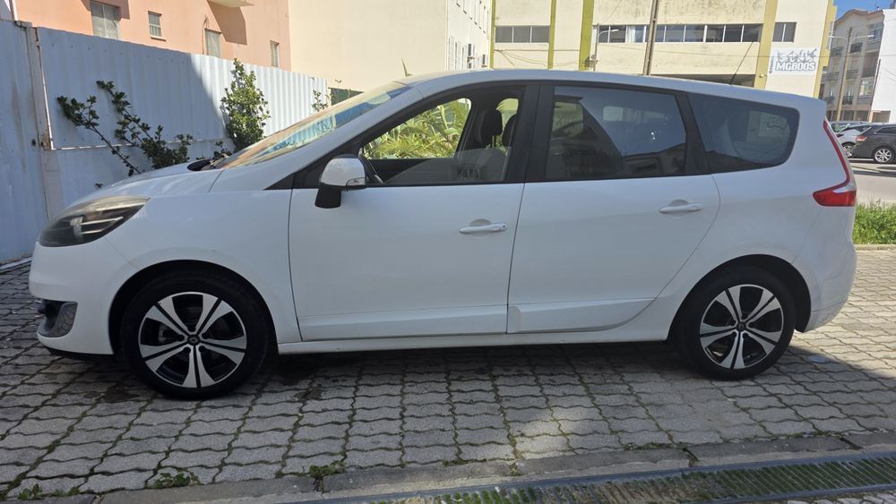 Renault grand senic  7 LUGARES