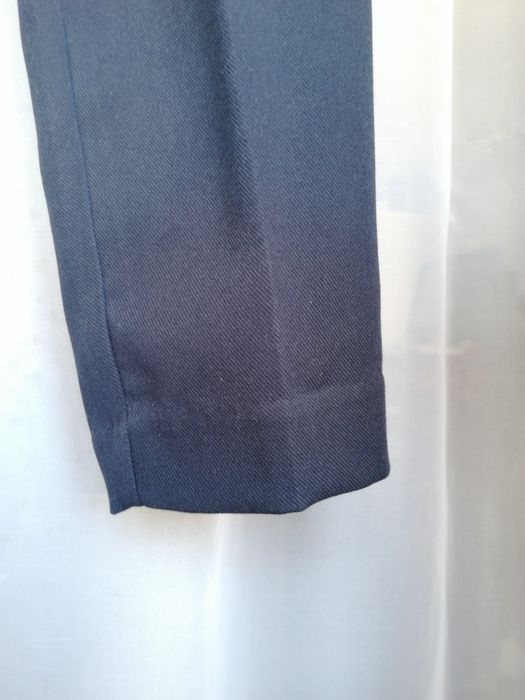 Calças elegantes azul marinho Mango