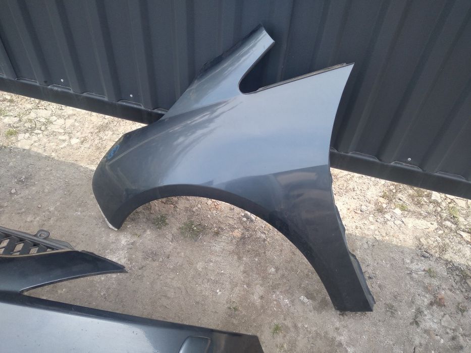 Zderzak Mitsubishi grandis A72 blotnik lampy