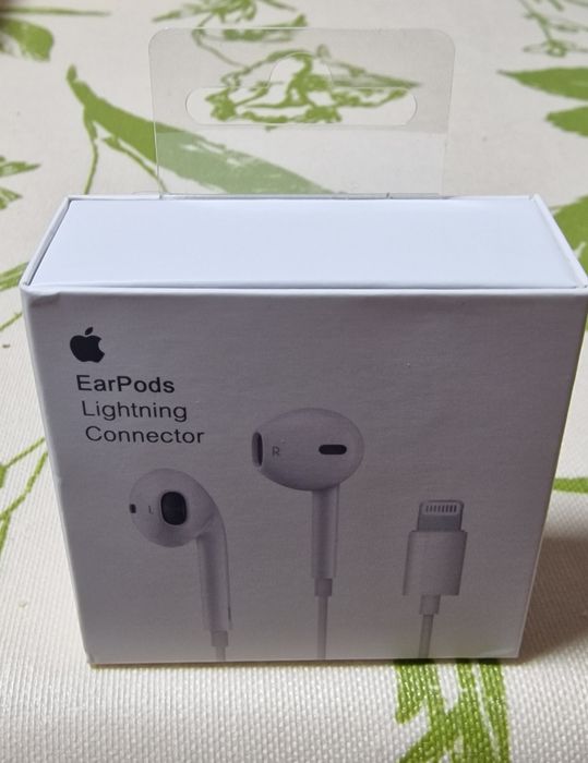 EarPods Lightning Connector