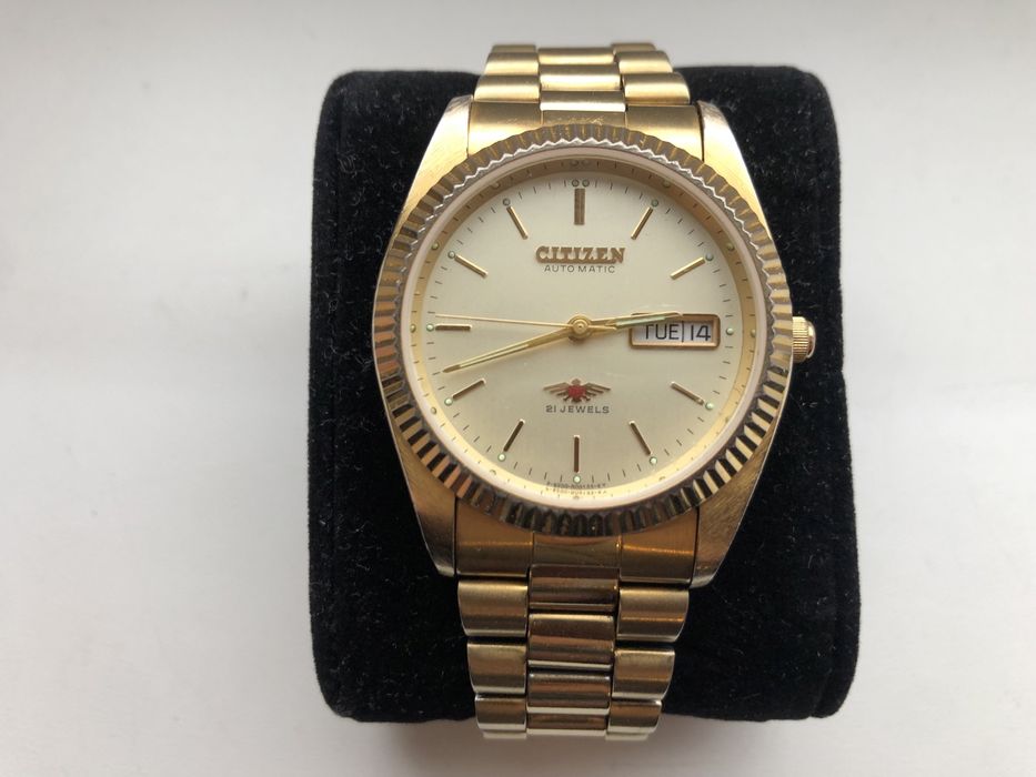 citizen eagle 7 day date