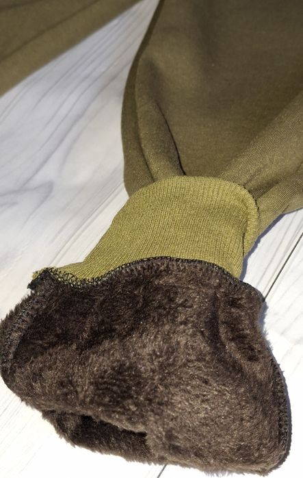 Ціна знижена!Теплі  штани на густому  хутрі 4-10 років