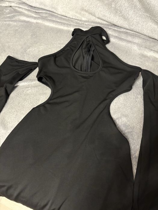 Платье вечернее