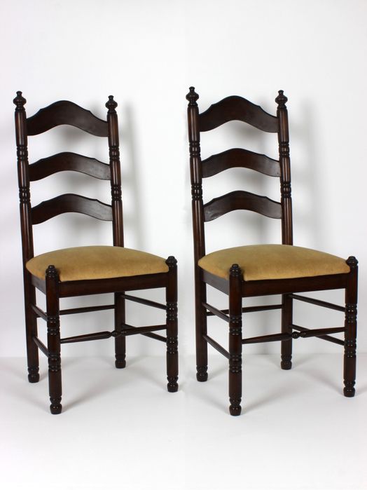 Drewniane krzesła z materialowym obiciem, lata 70.