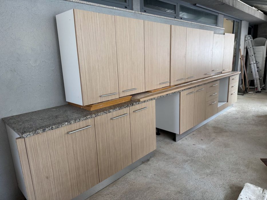 Mobiliário de cozinha - Completamente novo