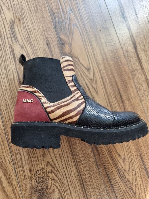 Liu Jo skórzane botki 37