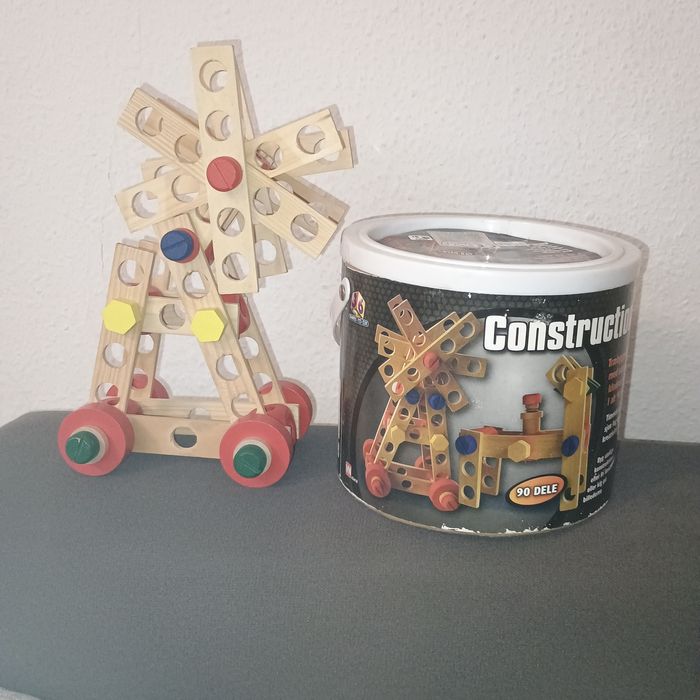 Drewniany zestaw konstrukcyjny 90 el