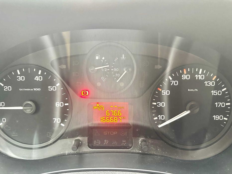 Citroen Berlingo 1.6 Hdi - IVA dedutível