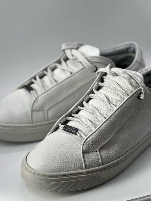 Кожаные кеды Boss отличное состояние, оригинал