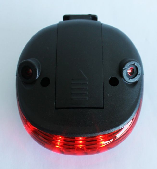 Farolim traseiro LED e laser's para bicicleta (NOVO AINDA COM CAIXA)