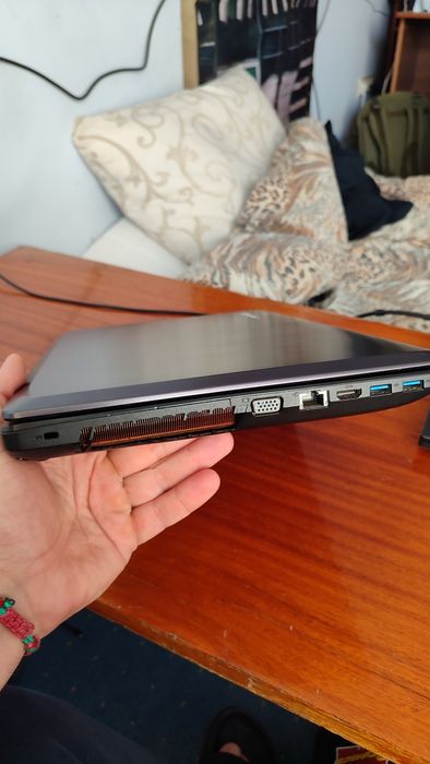 Lenovo Y580 SSD512GB