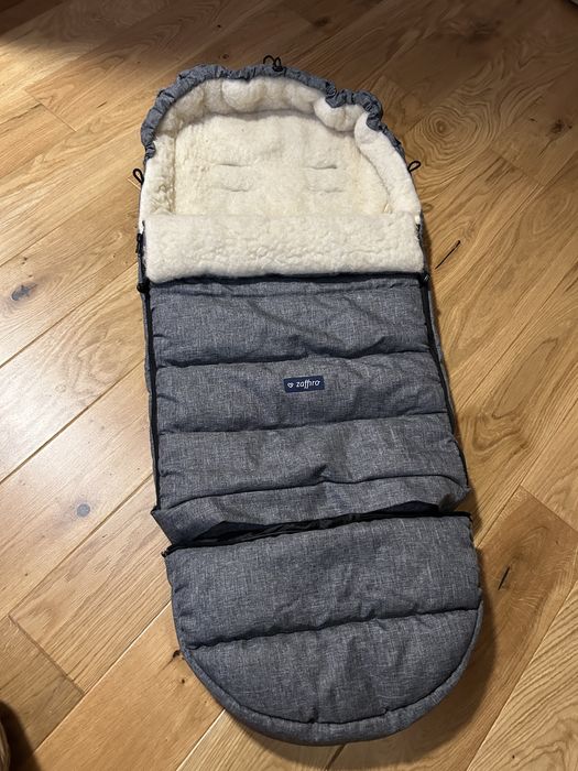 Śpiworek do wózka
