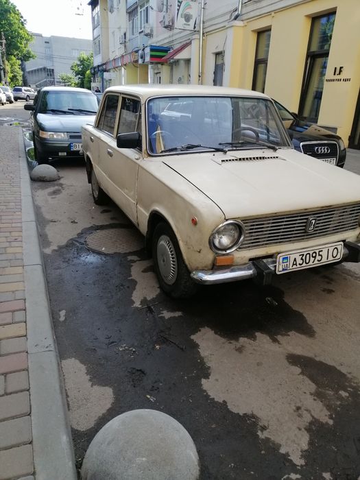 Ваз 21013 на повному ходу