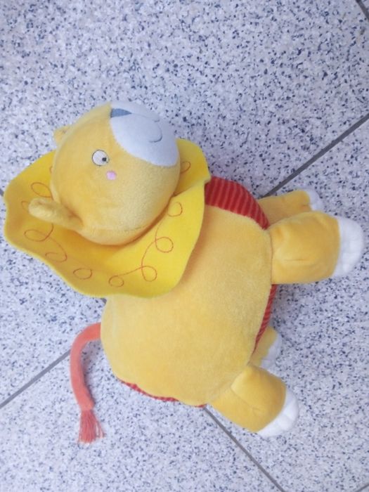 Peluche leãozinho