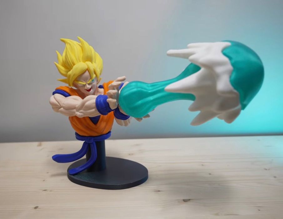 Busto Figura Goku Super Saiyan Kamehameha