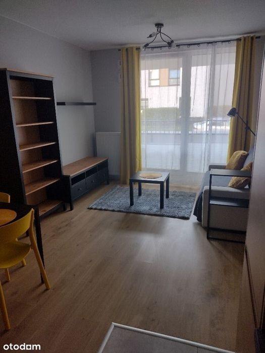 2 pokoje, nowoczesne osiedle, 20 min. do Centrum