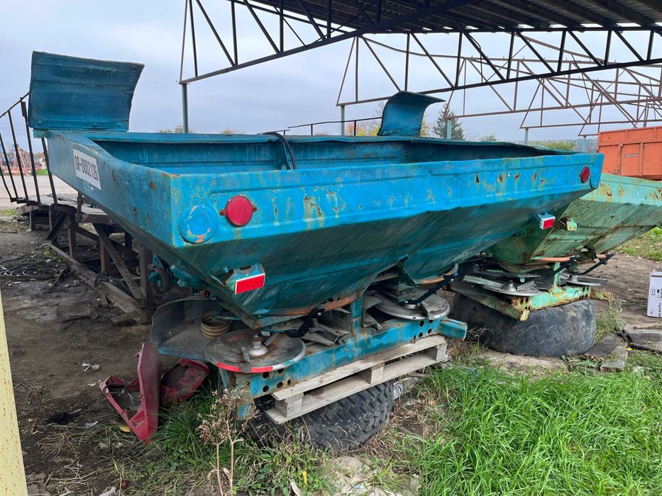 Розкидачі мінеральних добрив Amazone ZAM-18, 2008р