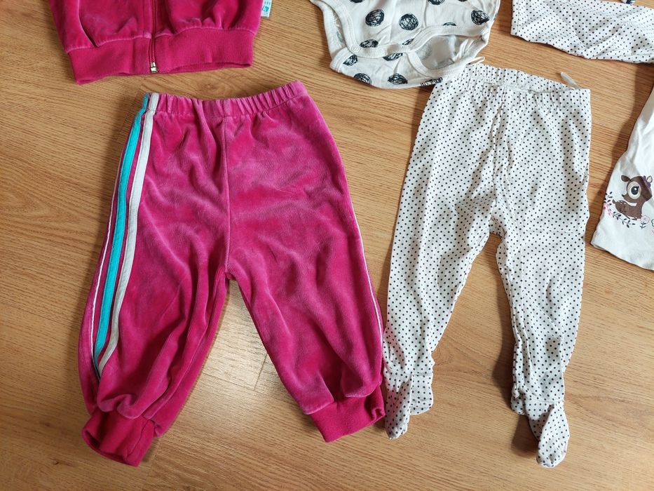 rozm. 68 paka dziewczynka dres bejsbolówka Hello Kitty piżamkazestaw