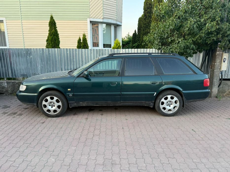 Продам AUDI A6 Universal.