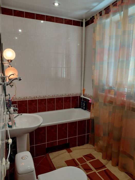 Продам власний приватний будинок у м.Глухів