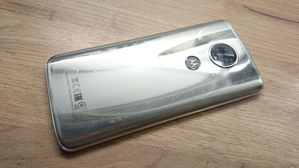 Smartfon Motorola e5 plus