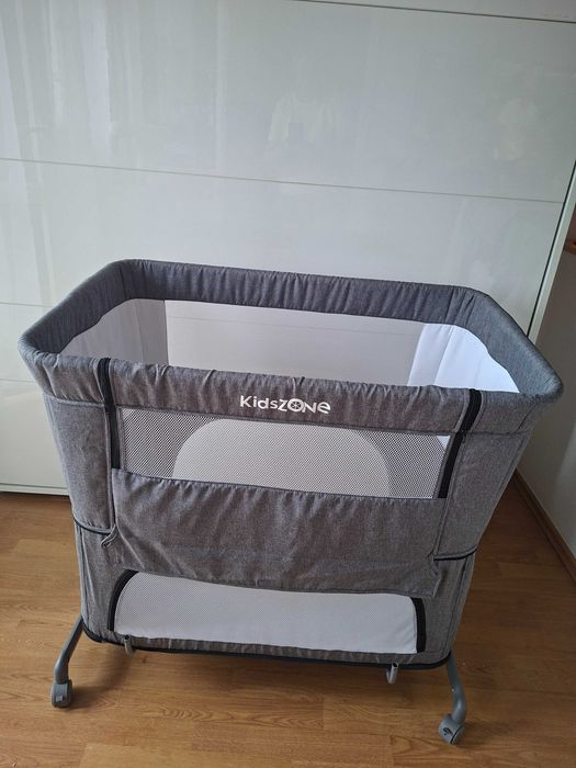 Łóżeczko dostawne marki Kidszone