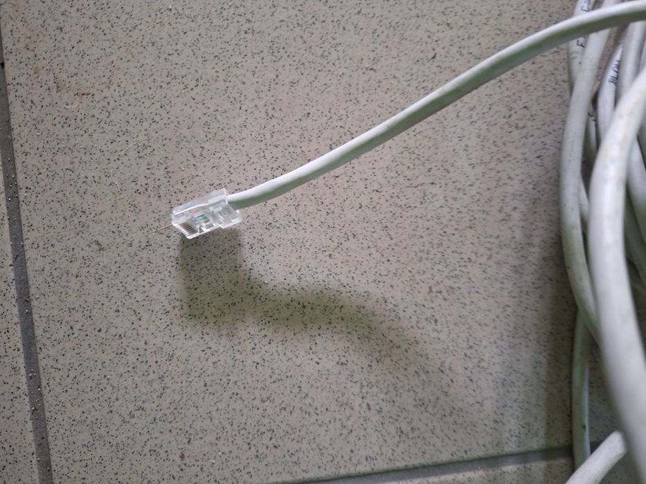 Kabel telefoniczny