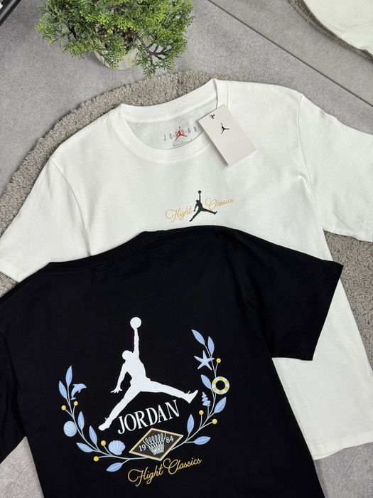 ВААУУ‼️Футболки Air Jordan із нових колекцій , з принтом на спині