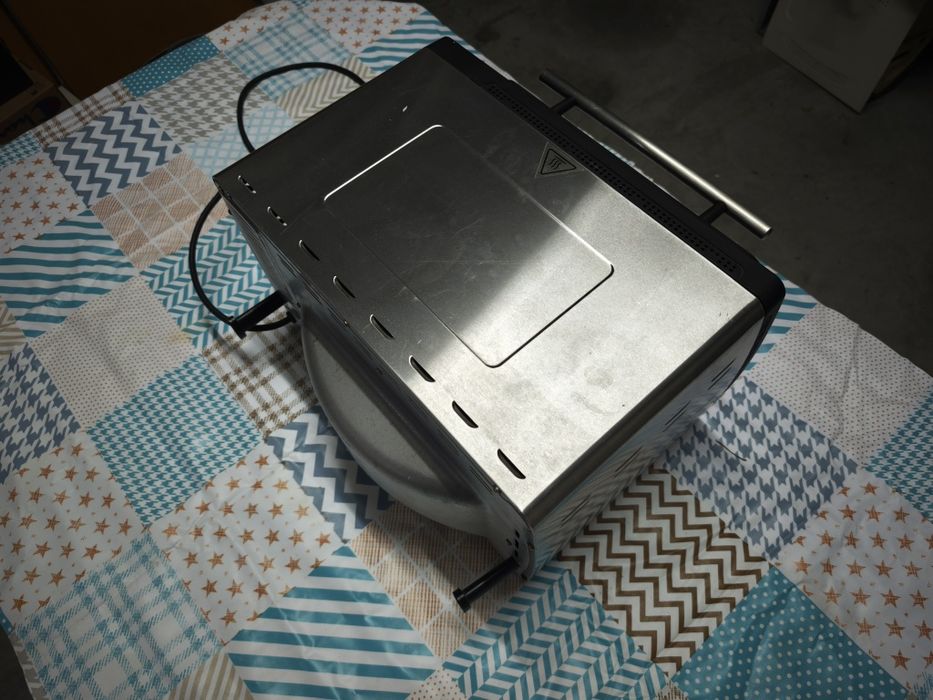 Mini forno elétrico