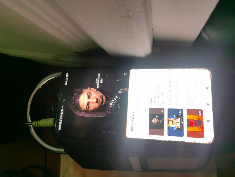 Escreva, enviarei um vídeo do trabalho. Som alto e claro