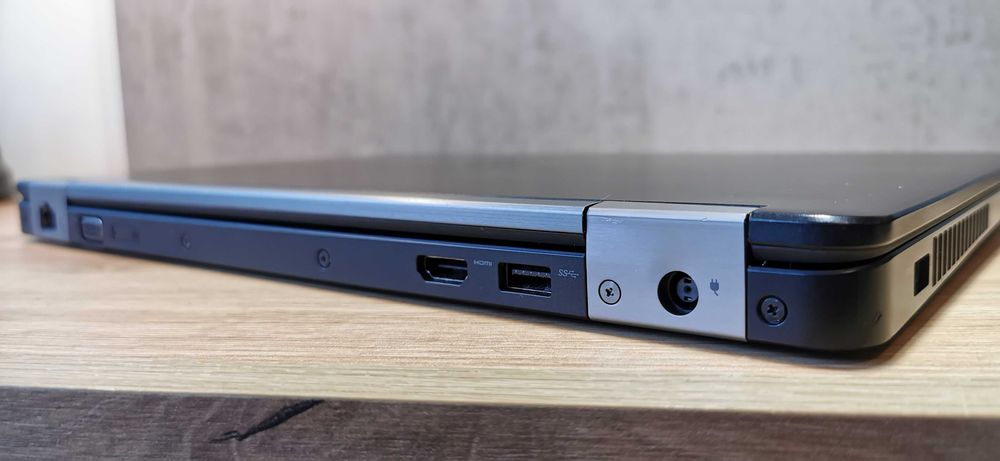 Dell Latitude E5470 Intel i5-6300u\14" FHD\8GB\256GB SSD\W10 Pro #00