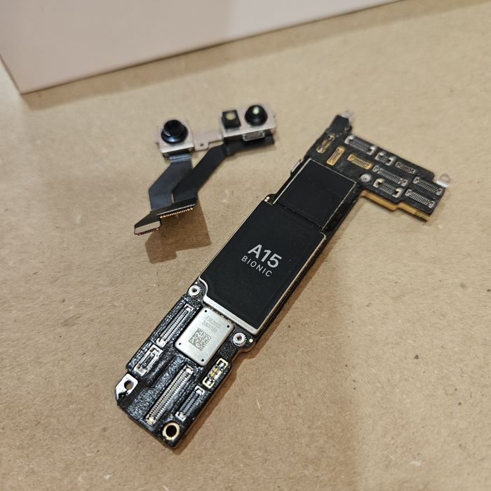 Plyta glowna iPhone 13 128GB * Face ID *  bez blokad *