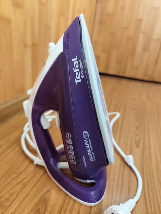Утюг Tefal Easygliss FV3970