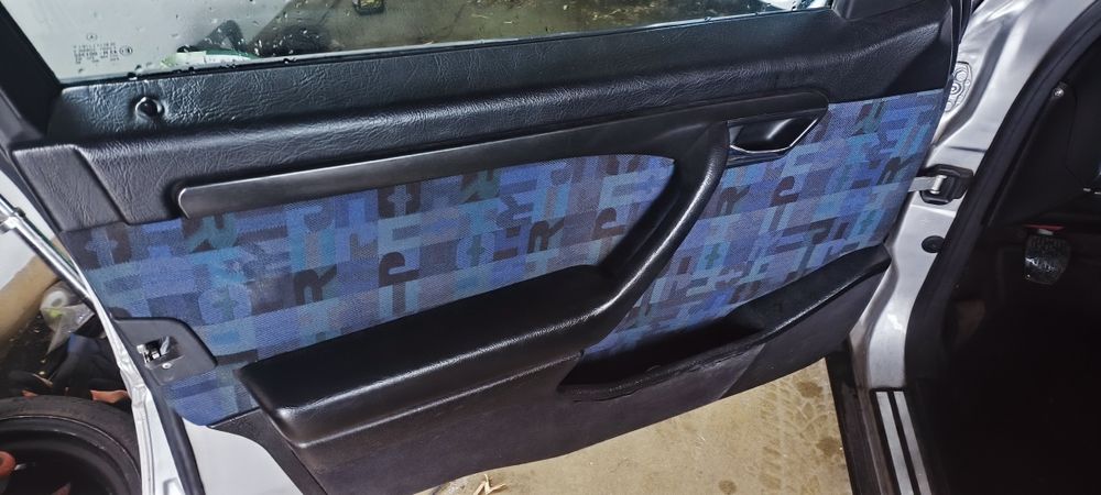 Mercedes c220d versão rara Esprit aptour