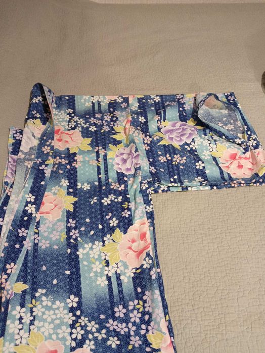 Юката(кімоно) та пояс-обі.Розмiр М. Японiя.