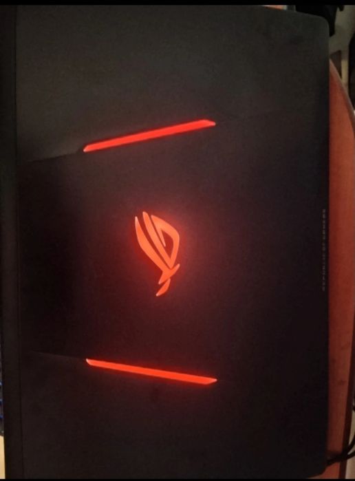 Okazija Laptop Asus rog strx