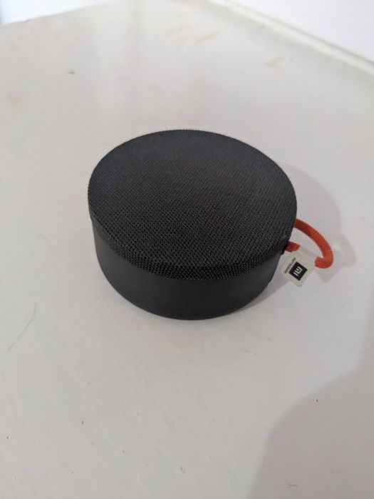 Оригінальна акустика Xiaomi Mi Portable Bluetooth Speaker (BHR4802GL)