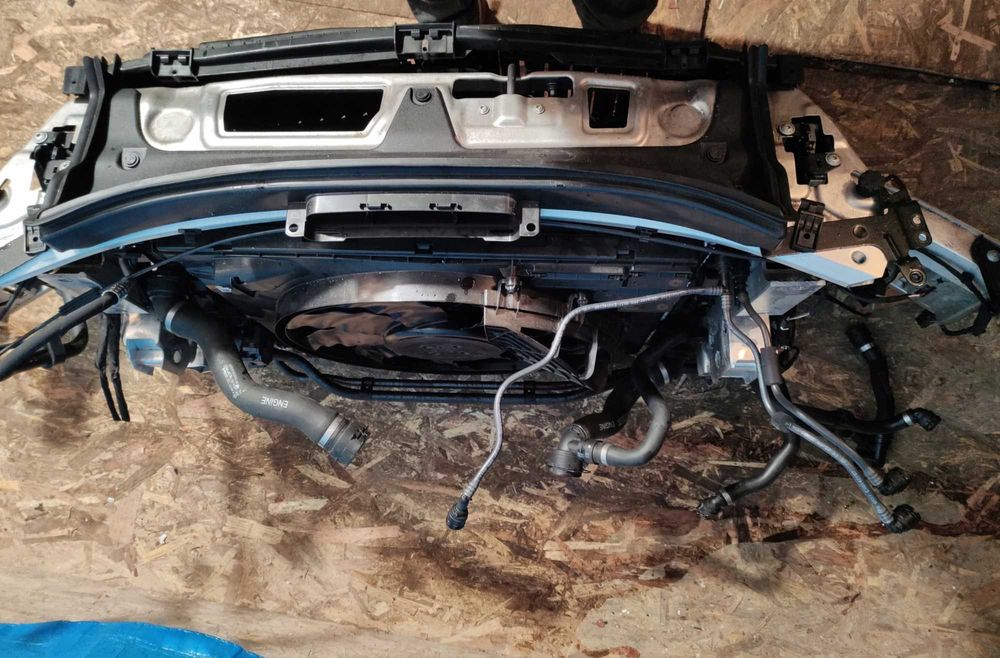 Mercedes-Benz E W214 бампер передній - різні моделі разборка