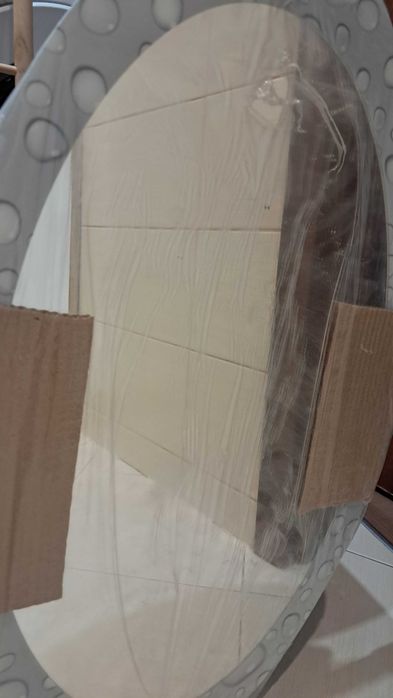 Sprzedam nowe lustro 65x40