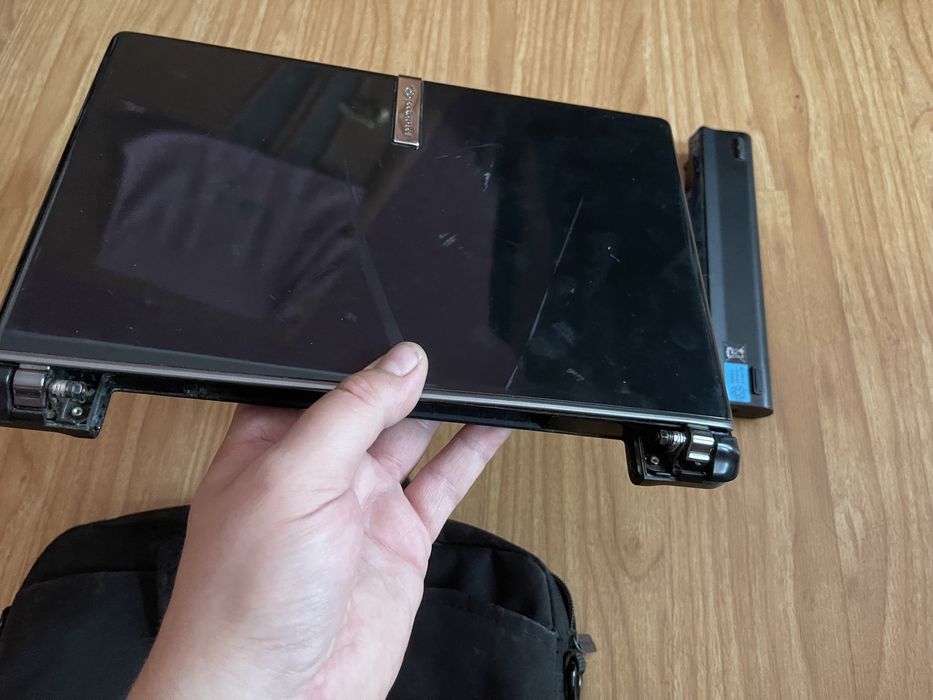 Ноутбук packard bell model no ZA8 snid:92607269825 рабочий но битЭкран