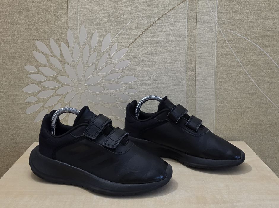 Дитячі кросівки Adidas Tensaur Run оригінал розмір 33