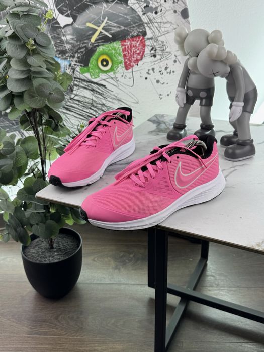 Кросівки Nike Star Runner 38.5 розмір Е14278