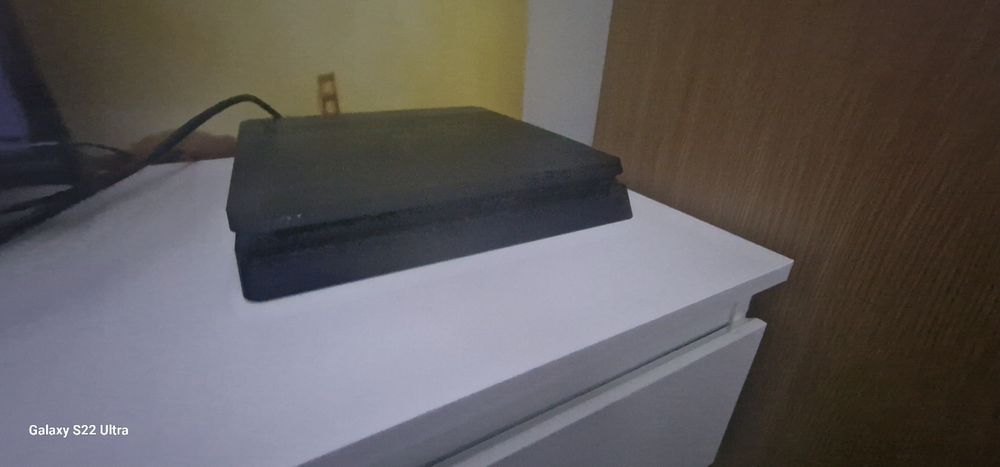 Ps4 com comandos como nova